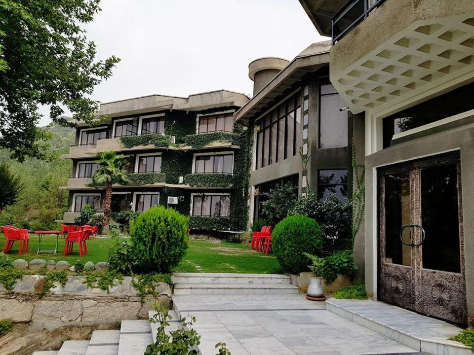 Rock City Resort Mingora Exterior foto